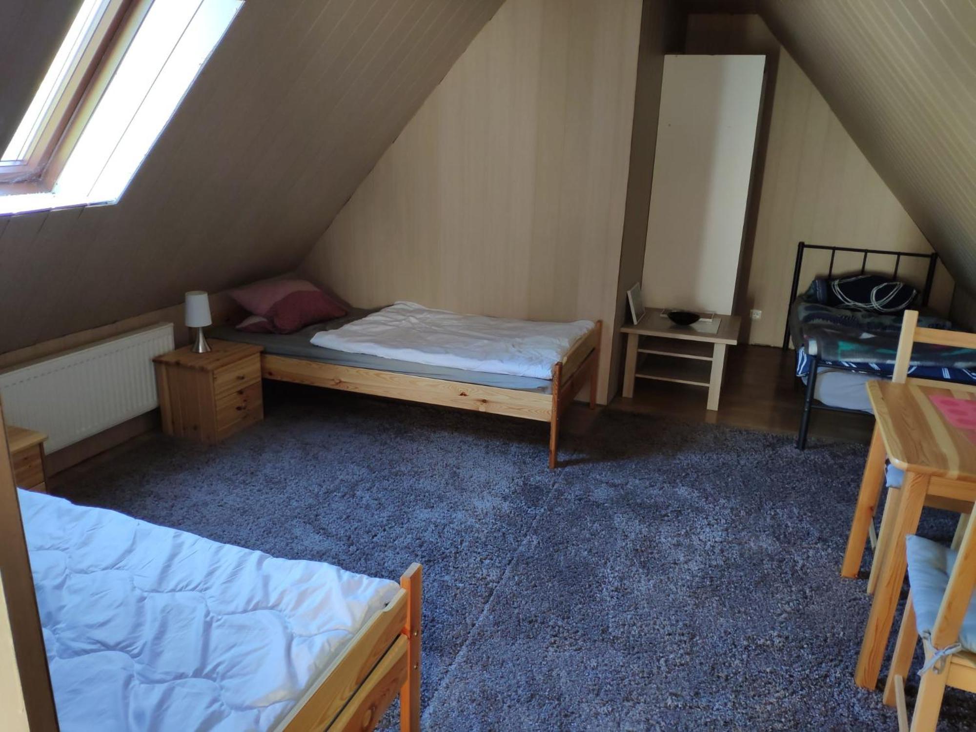 Ferienwohnung Mit 123Qm Fuer 8 Personen Mit Sehr Grossem Garten, Einfache Innen-Ausstattung ライプツィヒ エクステリア 写真